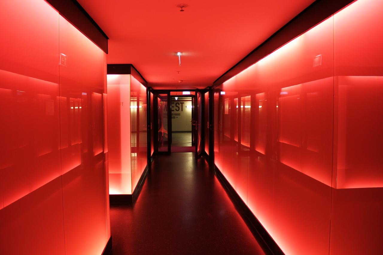 Empire Riverside Hotel Хамбург Екстериор снимка
