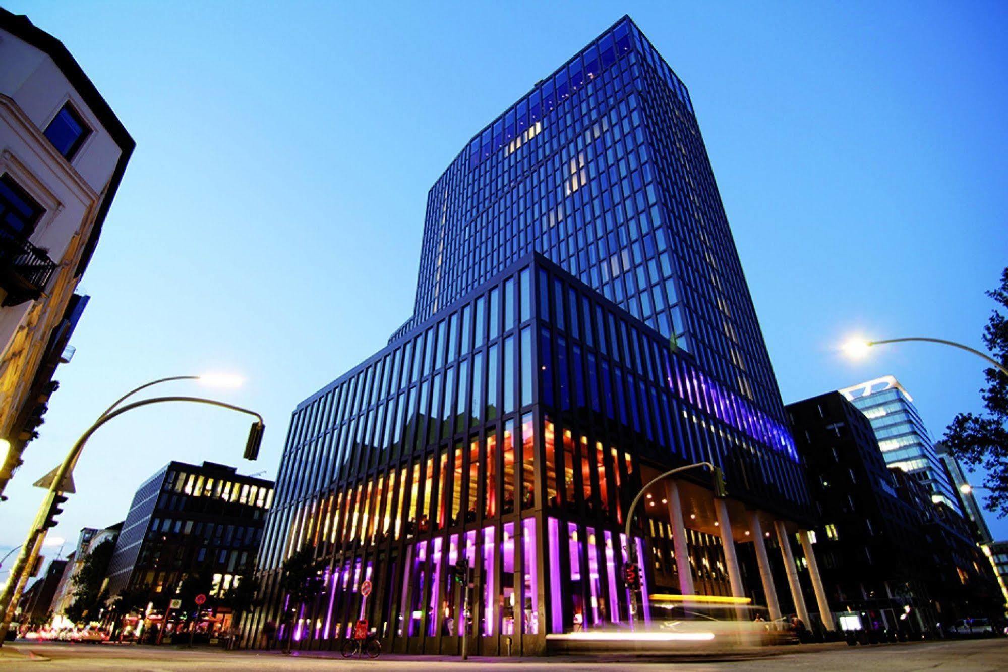 Empire Riverside Hotel Хамбург Екстериор снимка